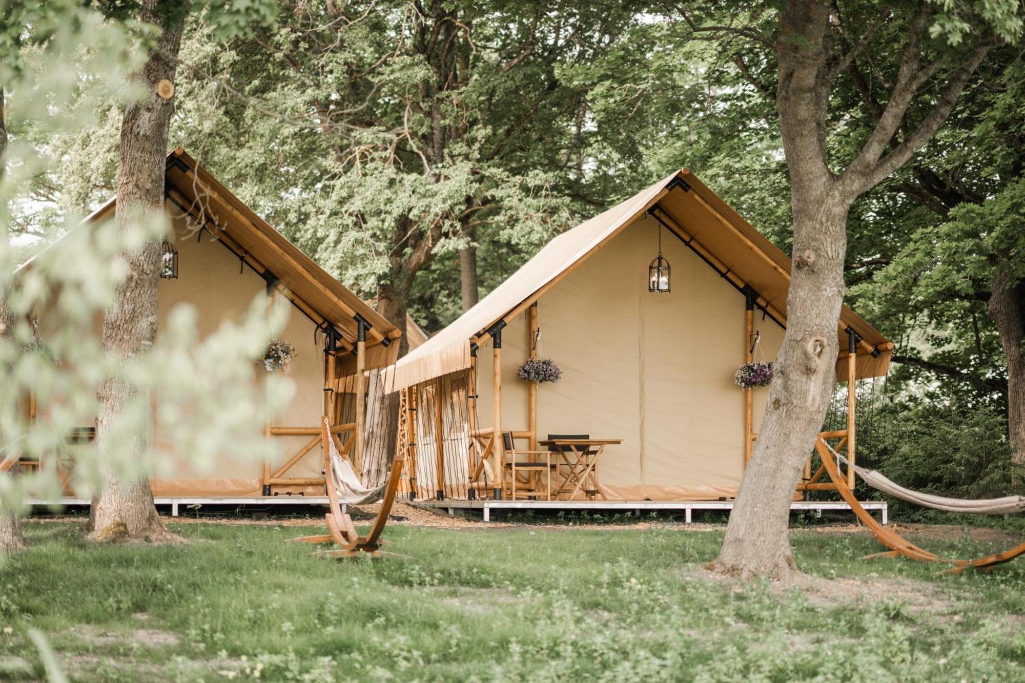 Mia Glamping Hotel Orissaare Exterior photo